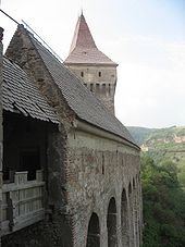 Burg Hunedoara: Geschichte, Baugeschichte, Beschreibung der Burganlage