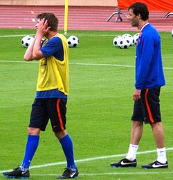 Ruud Van Nistelrooy: Carreira como jogador, Seleção Nacional, Carreira como treinador