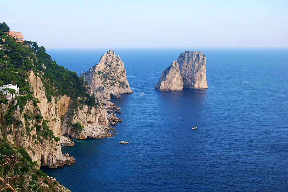 Faraglioni di Capri