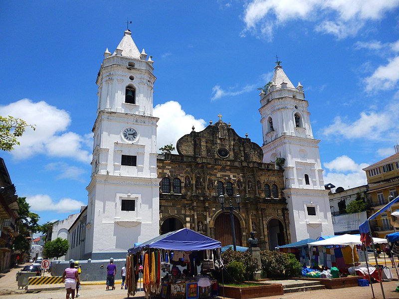 File:Iglesia Catedral Metropolitana - Flickr - Jesús A Villamonte P. (4).jpg