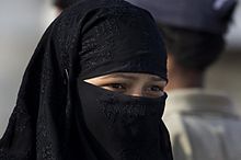 A Muslim woman wearing niqab in India India (2533145450).jpg