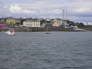 Cill Rónáin: An baile, Daonra, Sna Meáin