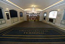 En av terminalens inngangsportaler