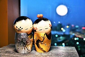 Japanese Wedding Love Doll with Sunset scene