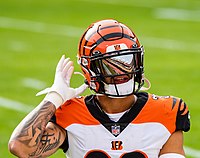 Bates with the Cincinnati Bengals in 2020 Jessie Bates.jpg