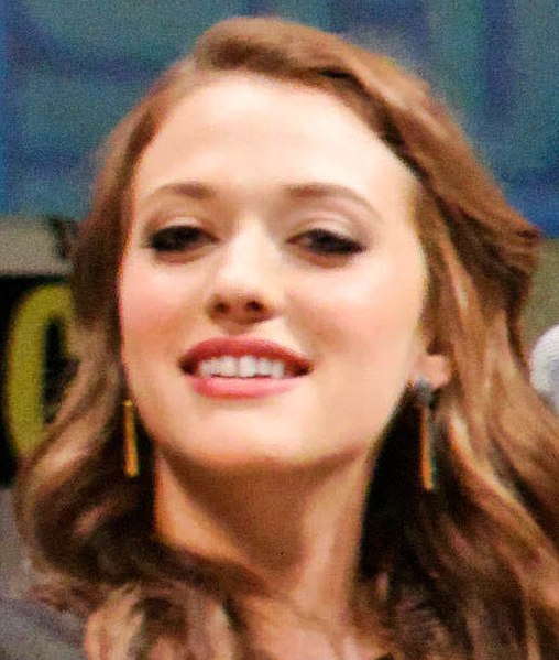 File:Kat Dennings Thor panel 2010 (cropped).jpg