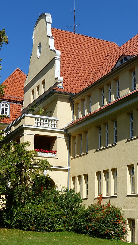 Kiel Südfriedhof 6 1 Stadtkloster 2