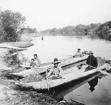 Klamath people in dugout canoes, 19th century Klamath Indians in dugout canoes.jpg