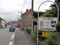 La Fère (Aisne) město limit sign.JPG