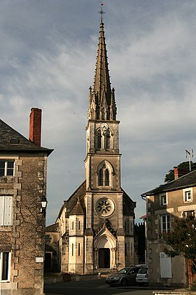 Lhommaizé - Église Saint-Jean-Baptiste.JPG