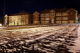 <span class="mw-page-title-main">Lawrenceville High School</span> Public school in Lawrenceville, Illinois, United States