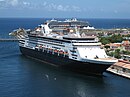 MS Maasdam S-Class круизен кораб Holland America Line.jpg