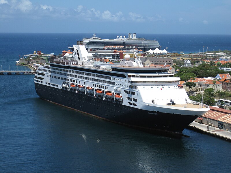 File:MS Maasdam S-Class Cruise Ship Holland America Line.jpg