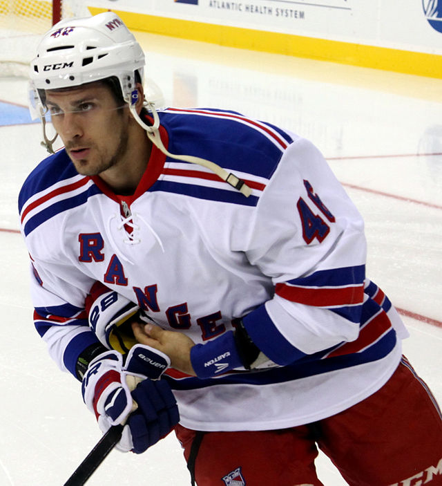 Description de l'image Marek Hrivik - New York Rangers.jpg.