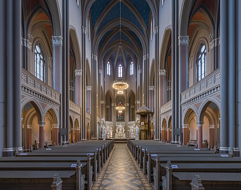 Interior of the Marktkirche (Wiesbaden), by DXR