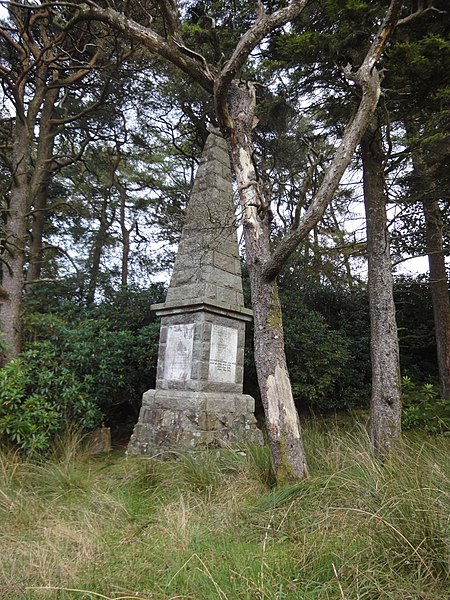 File:Martyrs' Memorial by Loch Mannoch, Kirkcudbrightshire geograph-2084552-by-Sue-King-Smith.jpg