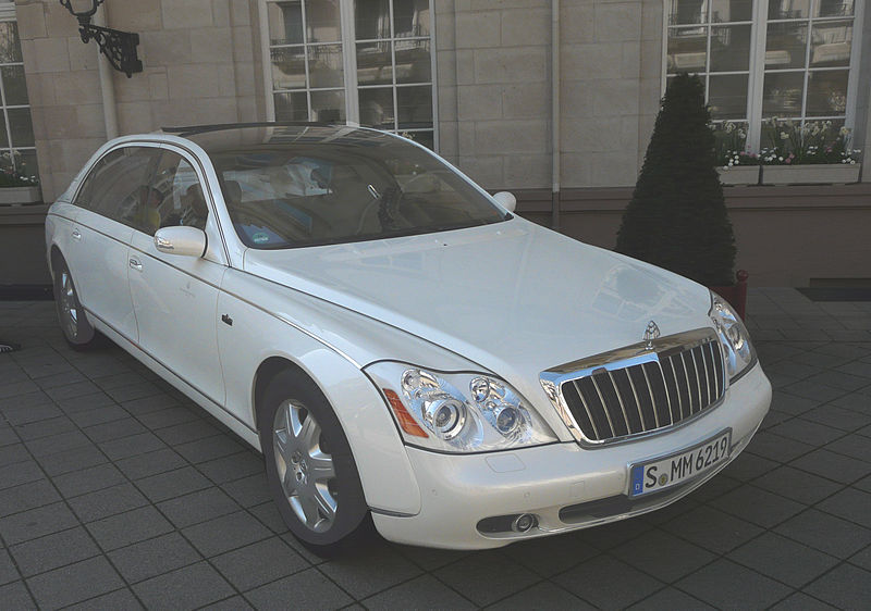 File:Maybach 62 S Landaulet 04 (fcm).jpg