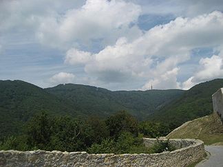 Die Medvednica, von der Burg Medvedgrad aus betrachtet