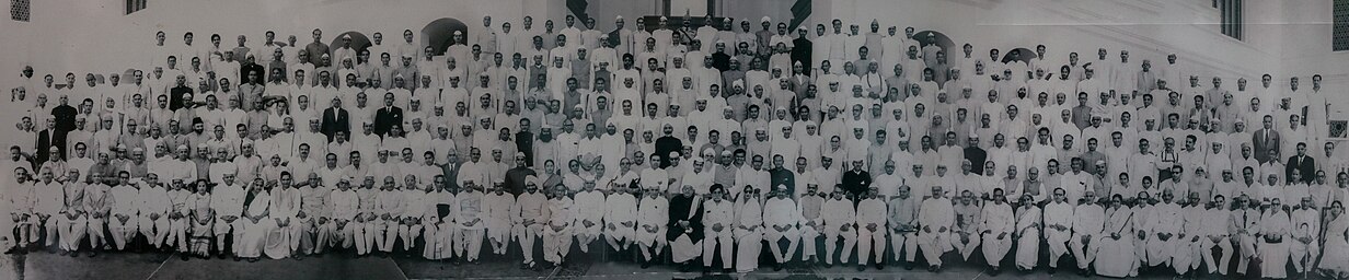 Members of the 1st lok sabha , 4th Sep 1956 Members of first lok sabha.jpg