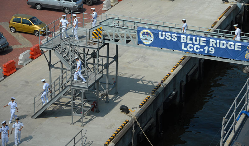 File:Midshipmen from South Korea's 09 Coastal Training Squadron descend the aft brow following a tour of amphibious command ship USS Blue Ridge (LCC 19) Aug. 26, 2009, in Busan, South Korea 090826-N-XG305-050.jpg