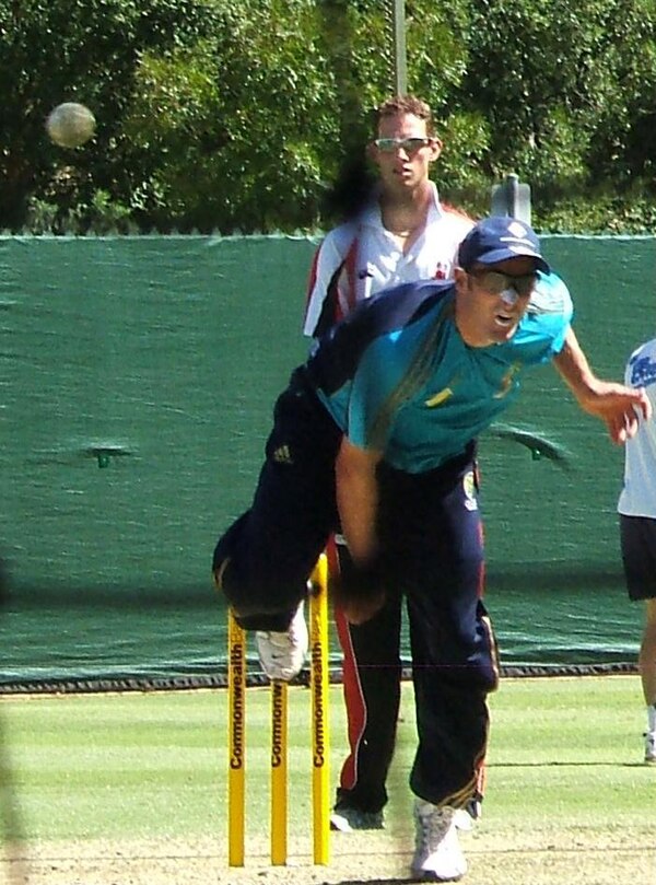 Hussey bowls in the Adelaide Oval nets, January 2009.