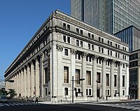 Edificio principal de Mitsui 2009.jpg