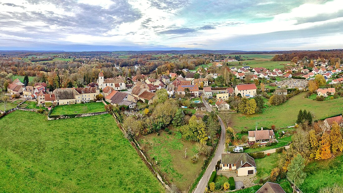 File:Moncey, vue générale du village.jpg