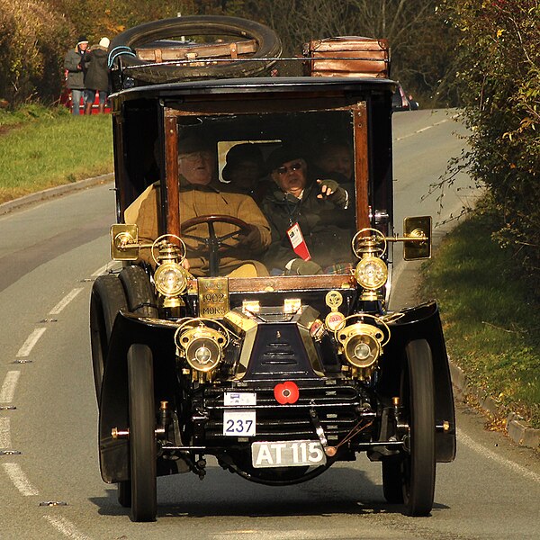 Mors 16HP limousine from 1902