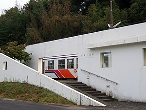 Herr senryugataki station.jpg