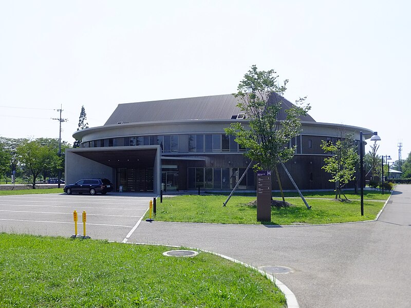 File:Multi-purpose Hall, Akita International University.jpg
