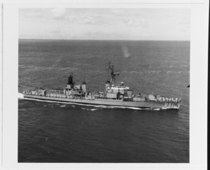 USS Harwood (DD-861).
