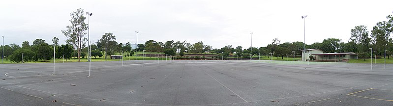 File:Netball courts - panoramio (1).jpg