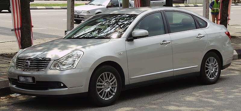 File:Nissan Sylphy (second generation) (front), Kuala Lumpur.jpg