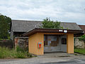 Čeština: Autobusová zastávka ve vsi Nuzice v okrese České Budějovice, Jihočeský kraj (část města Týn nad Vltavou). English: Bus shelter in the vilage of Nuzice, České Budějovice District, South Bohemian Region, Czech Republic (part of the town of Týn nad Vltavou).