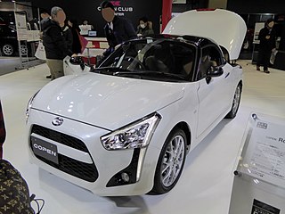 File:OSAKA AUTO MESSE 2015 (219) - Daihatsu COPEN Robe S (LA400K).JPG ...