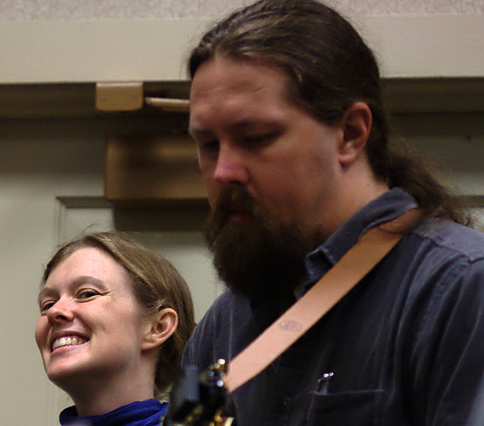 File:OVFF 2009 - Heather Dale and Ben Deschamps (4051538862).jpg