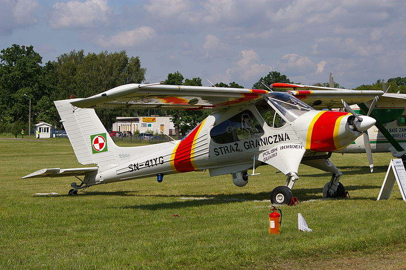 File:PZL-104 Wilga Straż Graniczna Góraszka.JPG