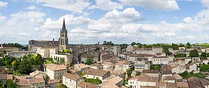 Panorāma de Saint Emilion De la tour du roi 2 - Gironde.jpg