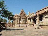 विरुपाक्ष मंदिर, द्रविड़ शैली