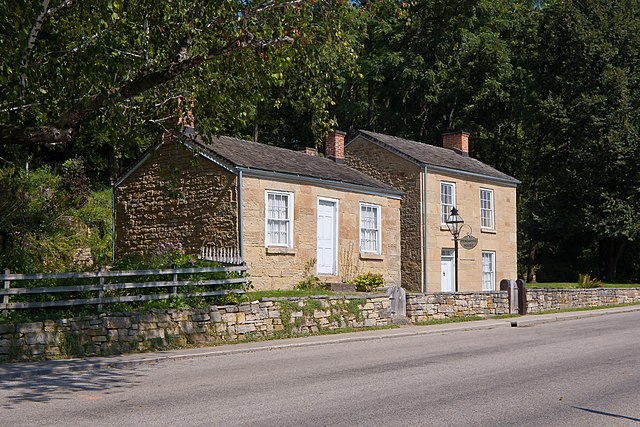 Pendarvis House (left) and Trelawny House (right) at the Pendarvis historic site