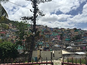 Petion-Ville, Haiti - panorāma (2) .jpg