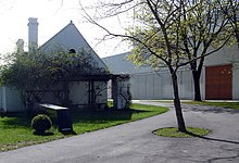 Liszt's birthplace and the adjacent concert hall Raiding-Liszt-Zentrum,-Geburtshaus-Konzerthaus-(100411).jpg