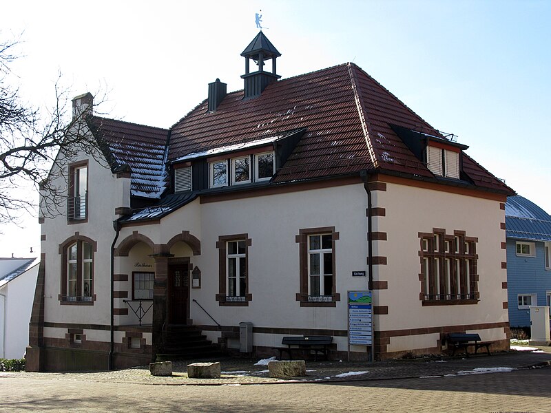 File:Rathaus von Wittnau.jpg