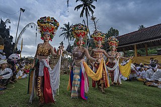 <i>Rejang</i> dance Sacred Balinese dance