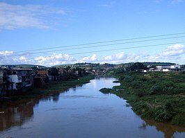 Rivier de Una bij Palmares