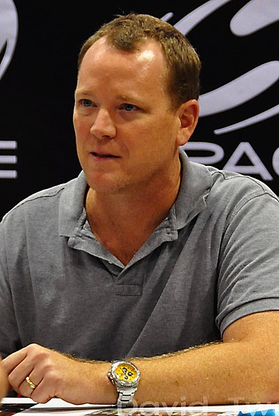 File:Robert Duncan McNeill by David Twolan.jpg