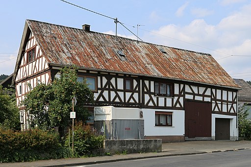 Rodenbach (Haiger) - Fellerdillner Straße 3 (KD.HE 132911 2 08.2015)