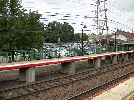 Roslyn Station Parking Lot