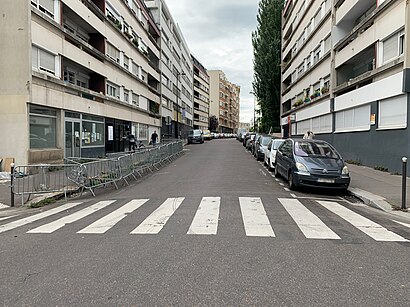 Comment aller à Rue Firmin Gemier en transport en commun - A propos de cet endroit