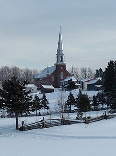 <span class="mw-page-title-main">Sainte-Françoise, Bas-Saint-Laurent, Quebec</span> Parish municipality in Quebec, Canada